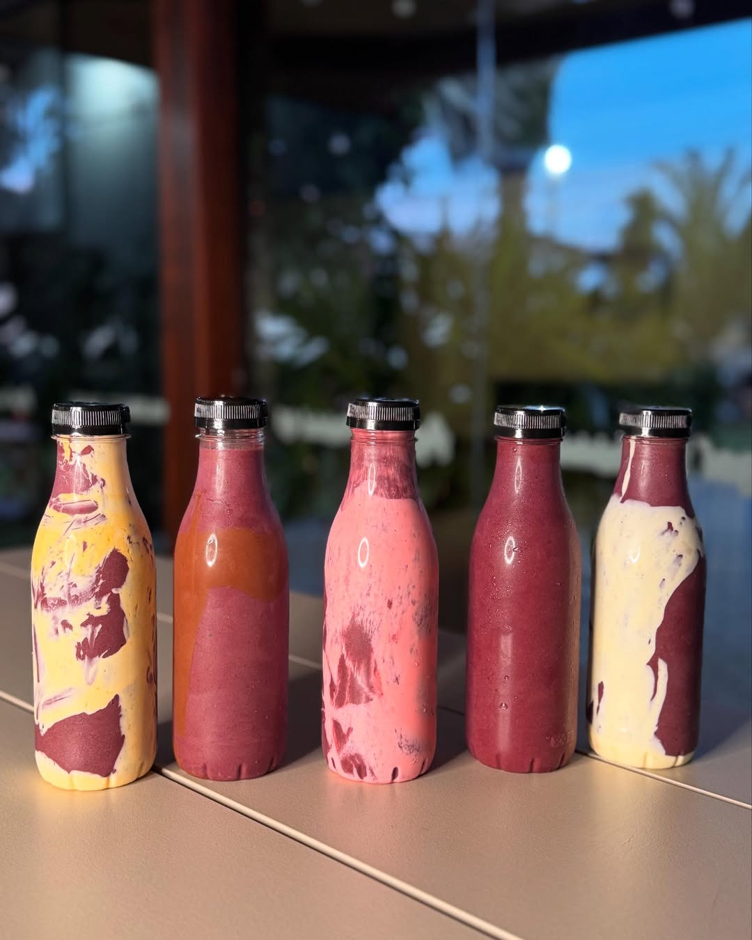 Garrafas de açaí RV prontas para entrega